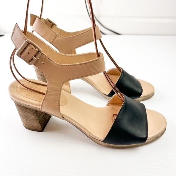 MM6 Sandals womens size 8.5 Ankle Strap Leather Two Toned Block Heel - Picture 6 of 10